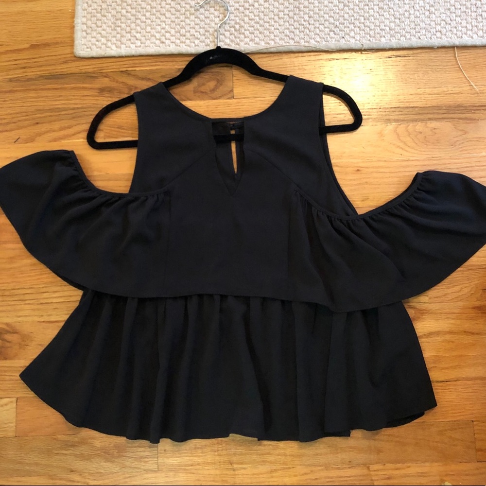 🔴 ASOS Tiered Ruffle Cold-Shoulder Top - Picture 4 of 8